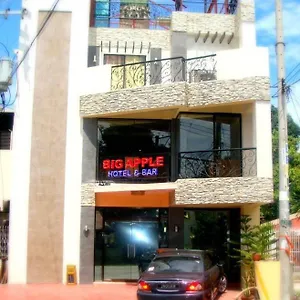 ** ホテル Big Apple & Bar フィリピン