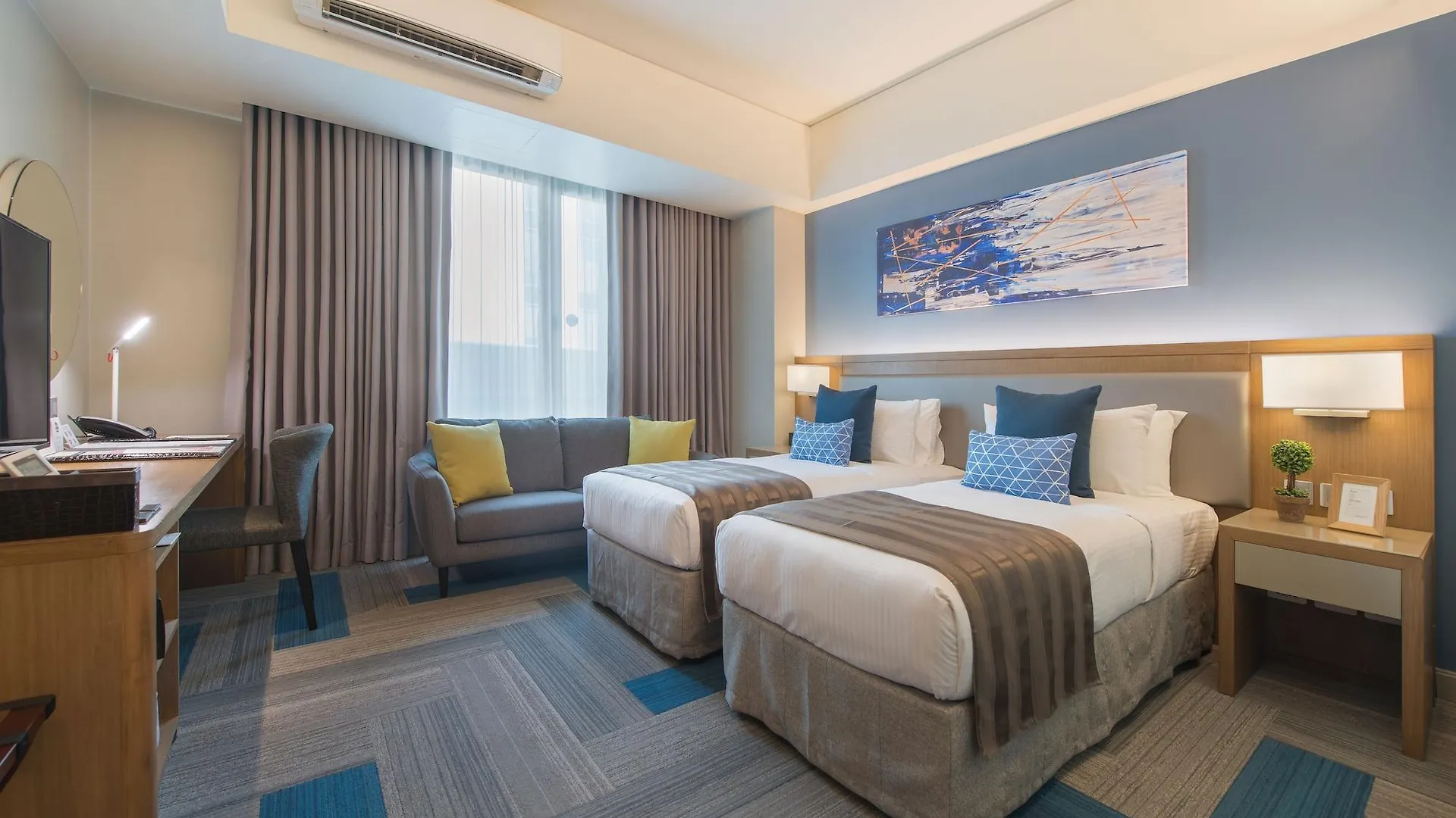 Citadines Bay City Manila Pasay Hotel